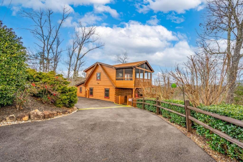 Over The Mountain - Smoky Mountain View Cabin Sevierville Exteriör bild
