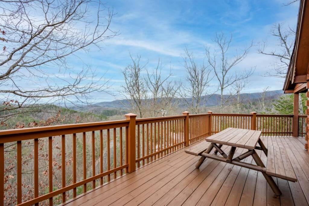 Over The Mountain - Smoky Mountain View Cabin Sevierville Exteriör bild